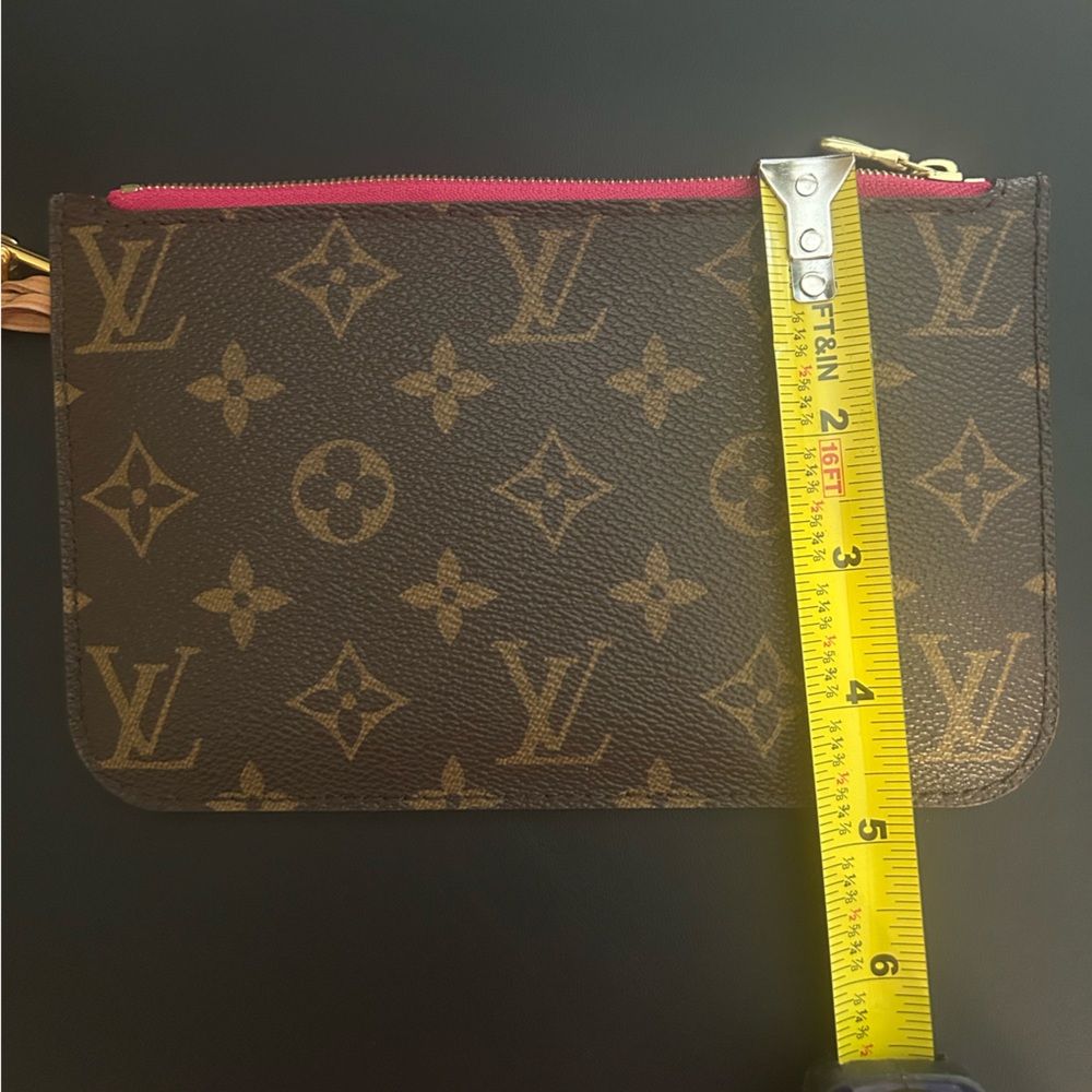 Louis Vuitton Monogram Brown and Gold Wristlet - Picture 14 of 15